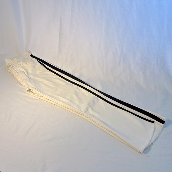 MOTHER Insider Crop Step Fray Jeans Size 24 White with Black Stripes - Picture 1 of 11
